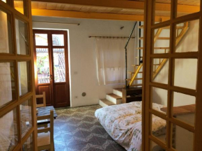 Villa Maddalena  Бра